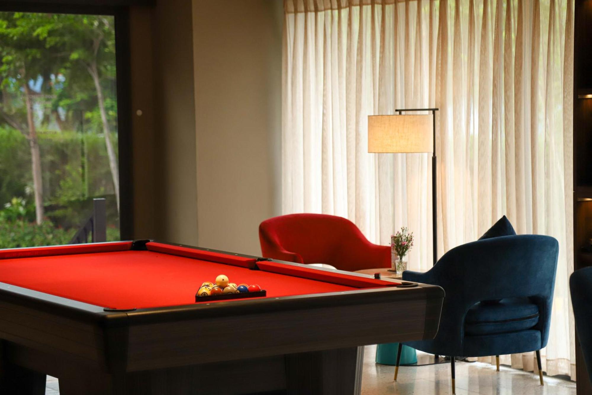 Vias Hotel Vung Tau - Transportation Included Kültér fotó A pool table