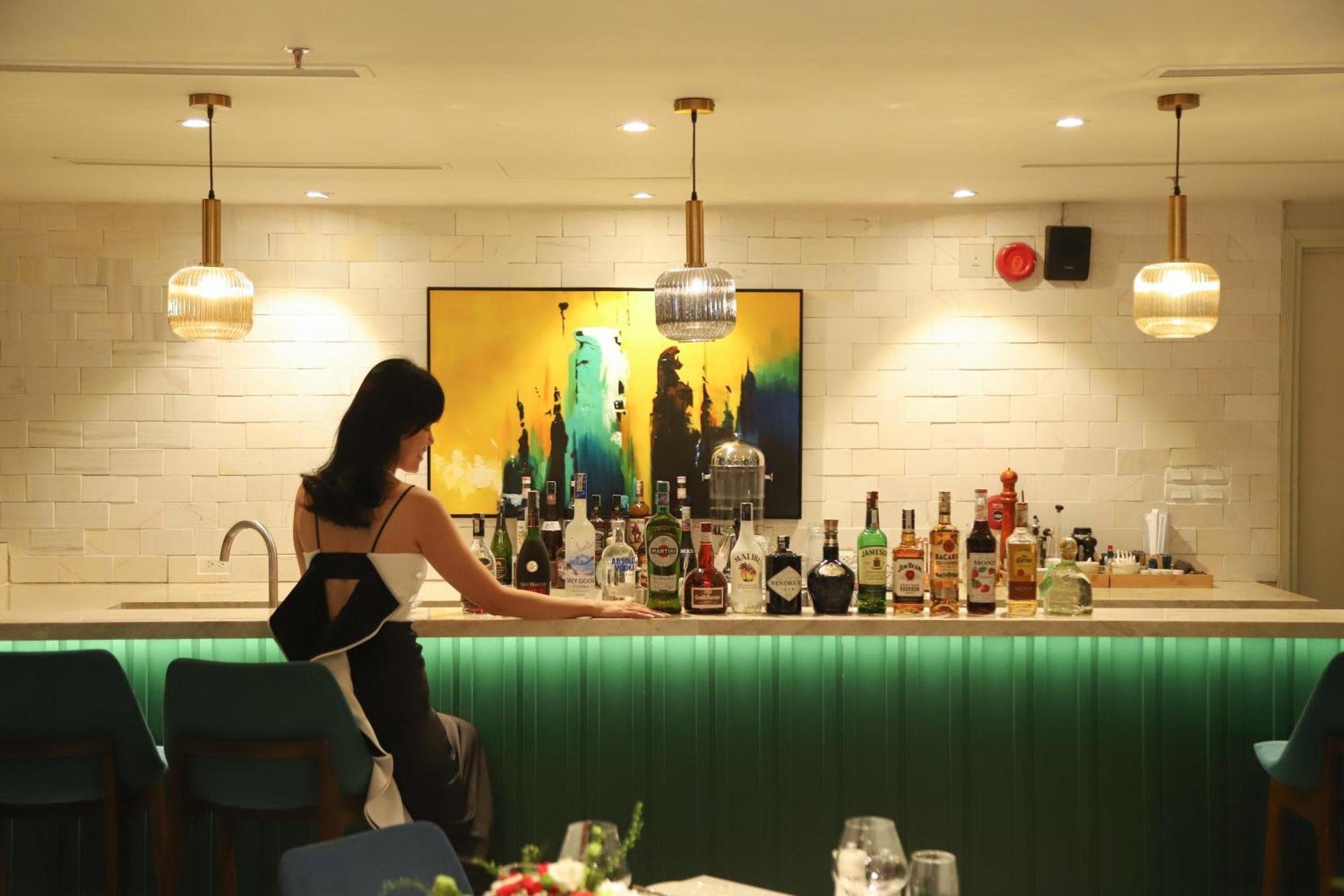 Vias Hotel Vung Tau - Transportation Included Kültér fotó The bar at the 1900 restaurant