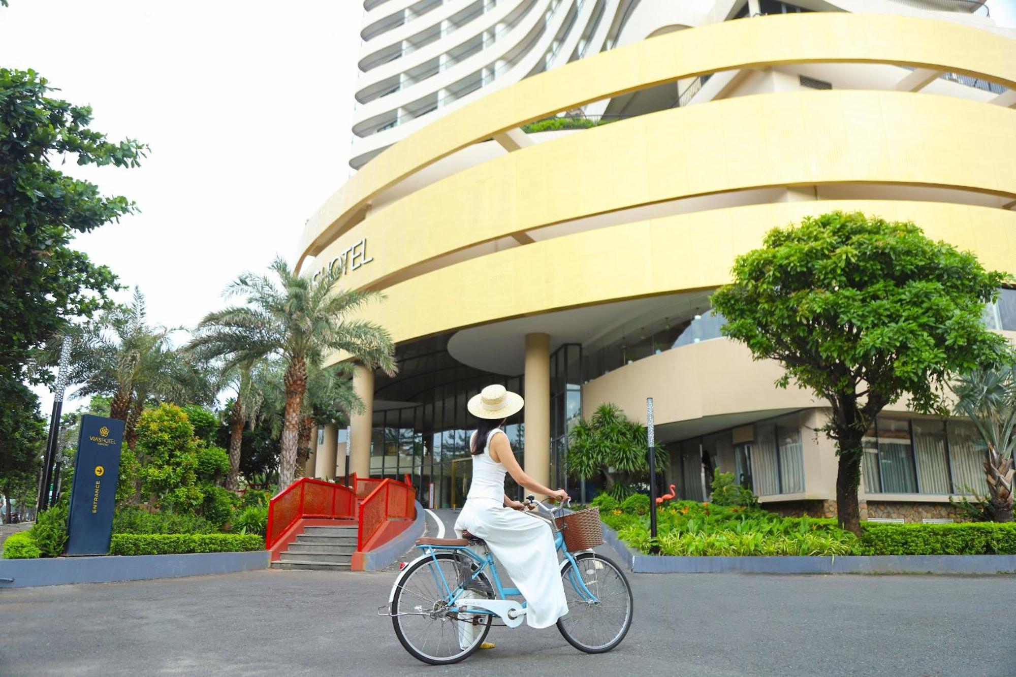 Vias Hotel Vung Tau - Transportation Included Kültér fotó Vinpearl Hotel Nha Trang