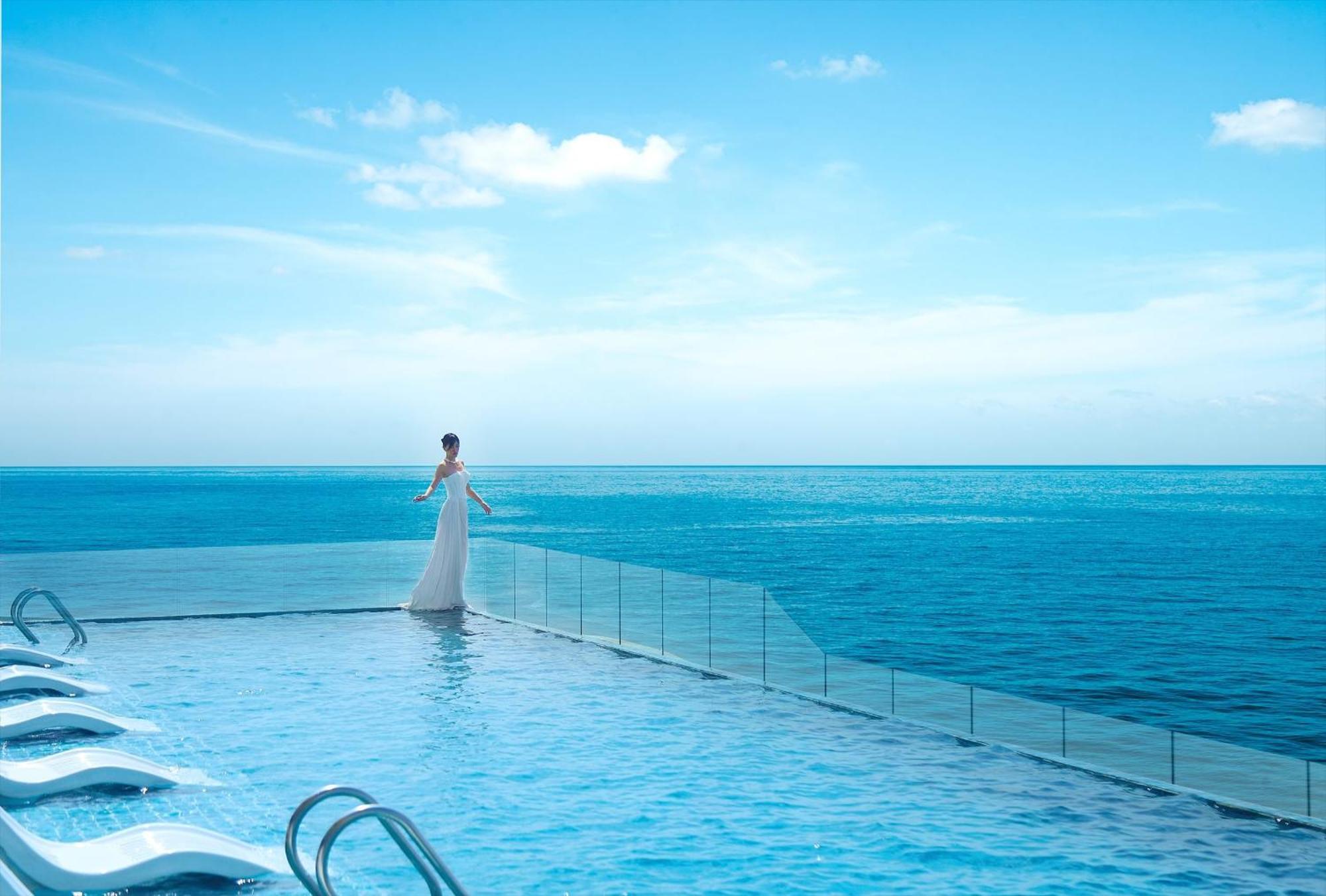Vias Hotel Vung Tau - Transportation Included Kültér fotó Infinity pool at the hotel